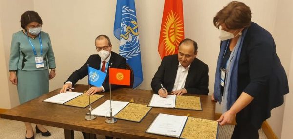 Минздрав КР и ВОЗ подписали двухгодичное соглашение о сотрудничестве на 2022-2023 годы