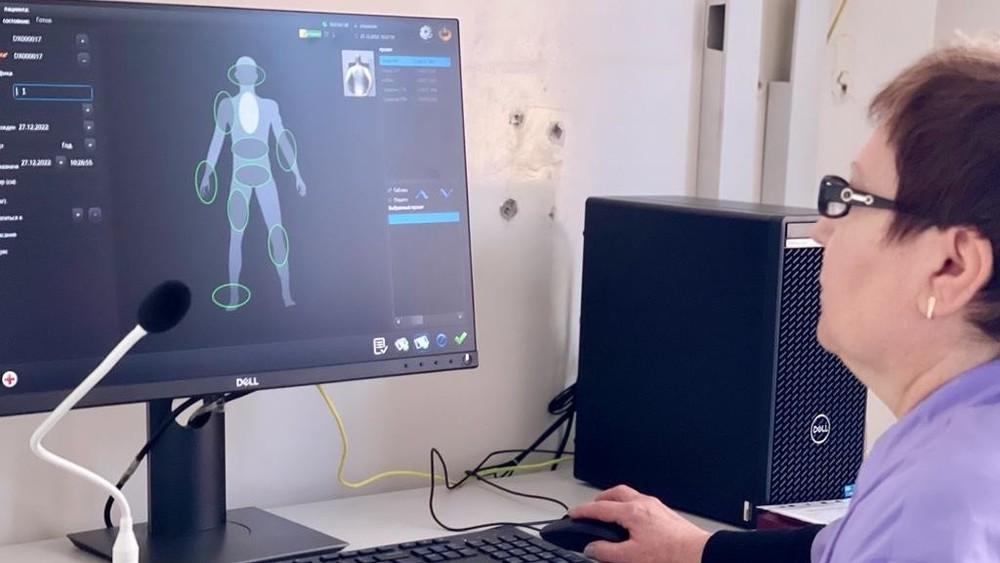 Поликлиника №3 Бишкека получила новый цифровой рентген-аппарат