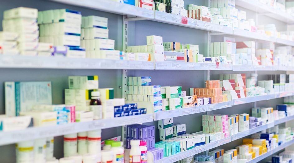 С аптеками заключается договор по предоставлению льготных лекарств, - ФОМС