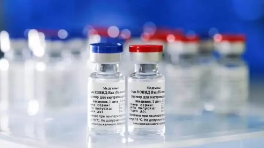 The Lancet опубликовал результаты завершающей фазы испытаний "Спутника V", подтвердив эффективность вакцины
