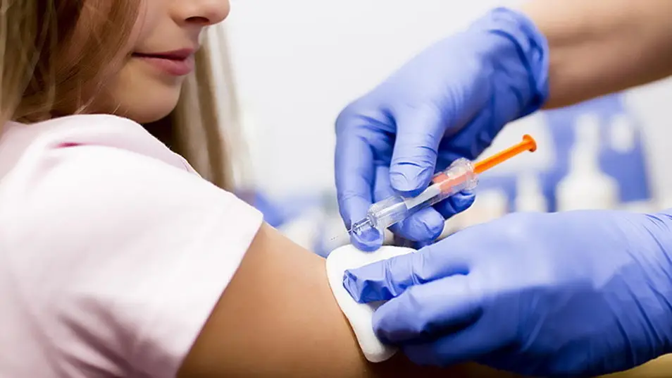 В Кыргызстане охват плановой вакцинации снизился порядка до 90%, - центр иммунопрофилактики