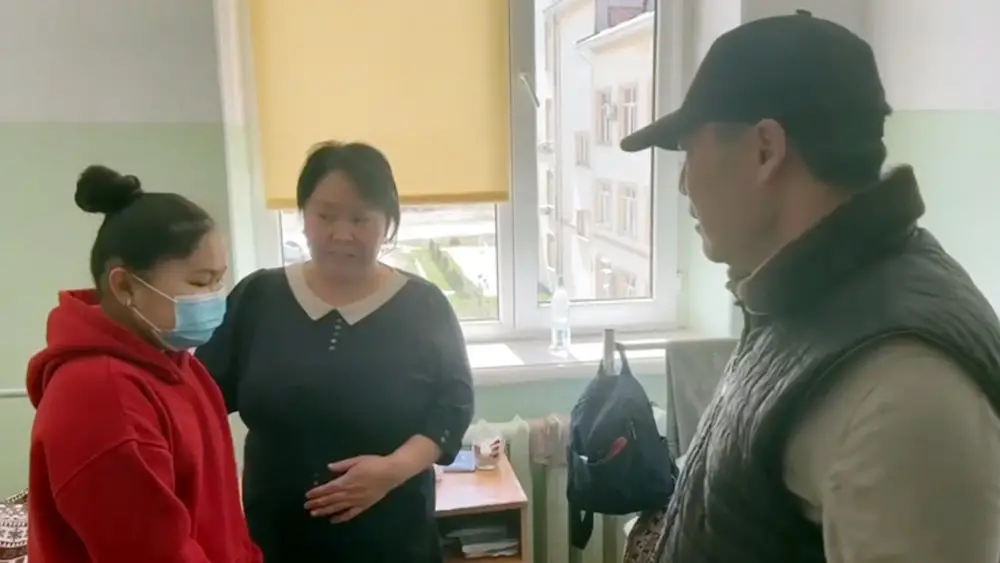 «Организационная работа плохая. Рассмотрите ответственность», - президент возмутился, что пациентам приходится покупать лекарства